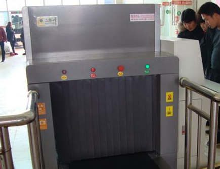 在長途汽車站對乘客物品進行安全檢查的目的